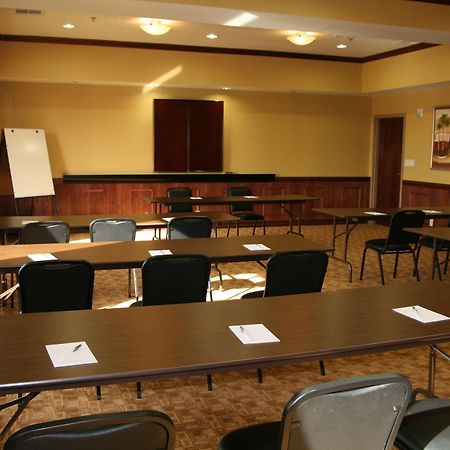 Hampton Inn & Suites Gainesville Servizi foto