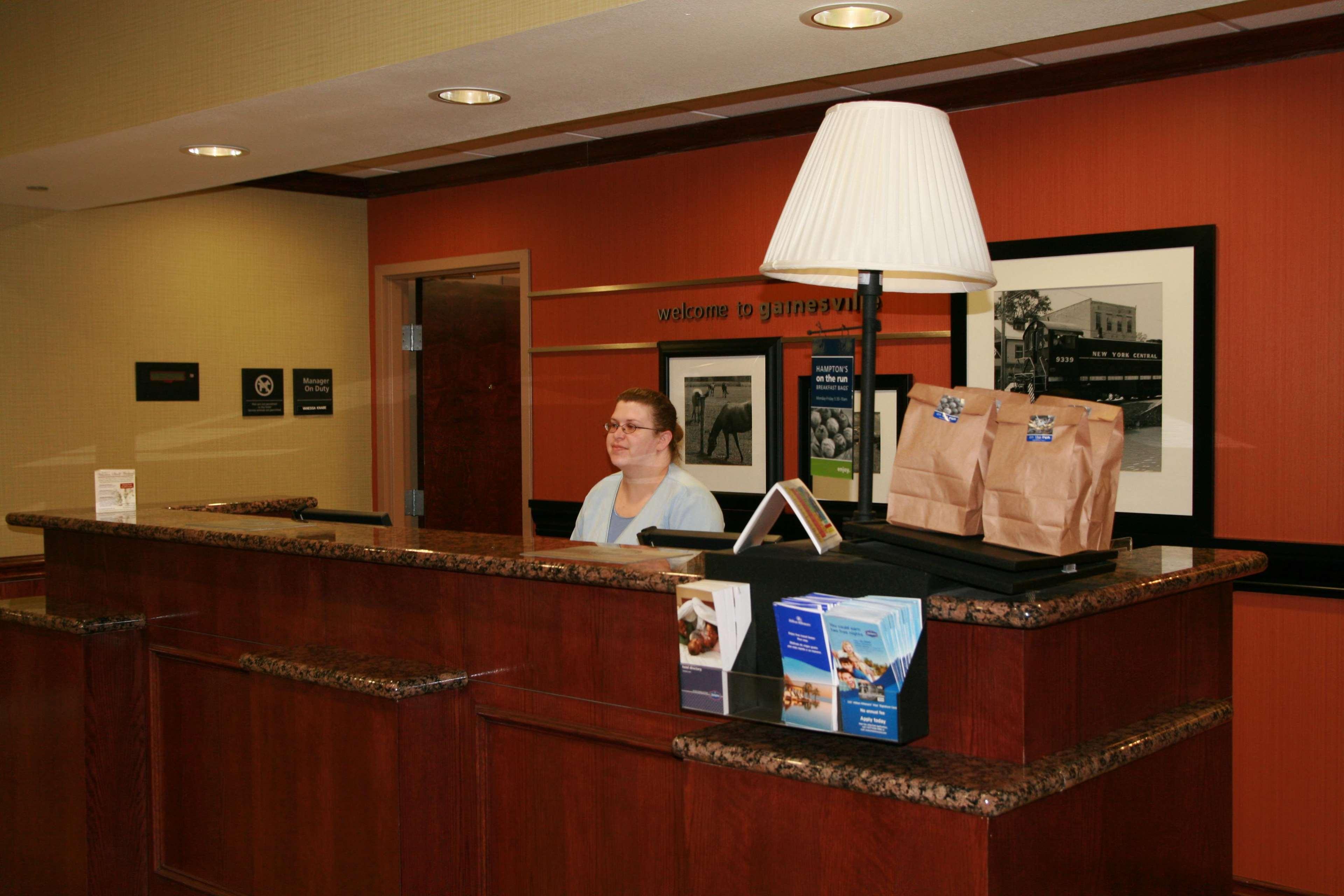 Hampton Inn & Suites Gainesville Esterno foto