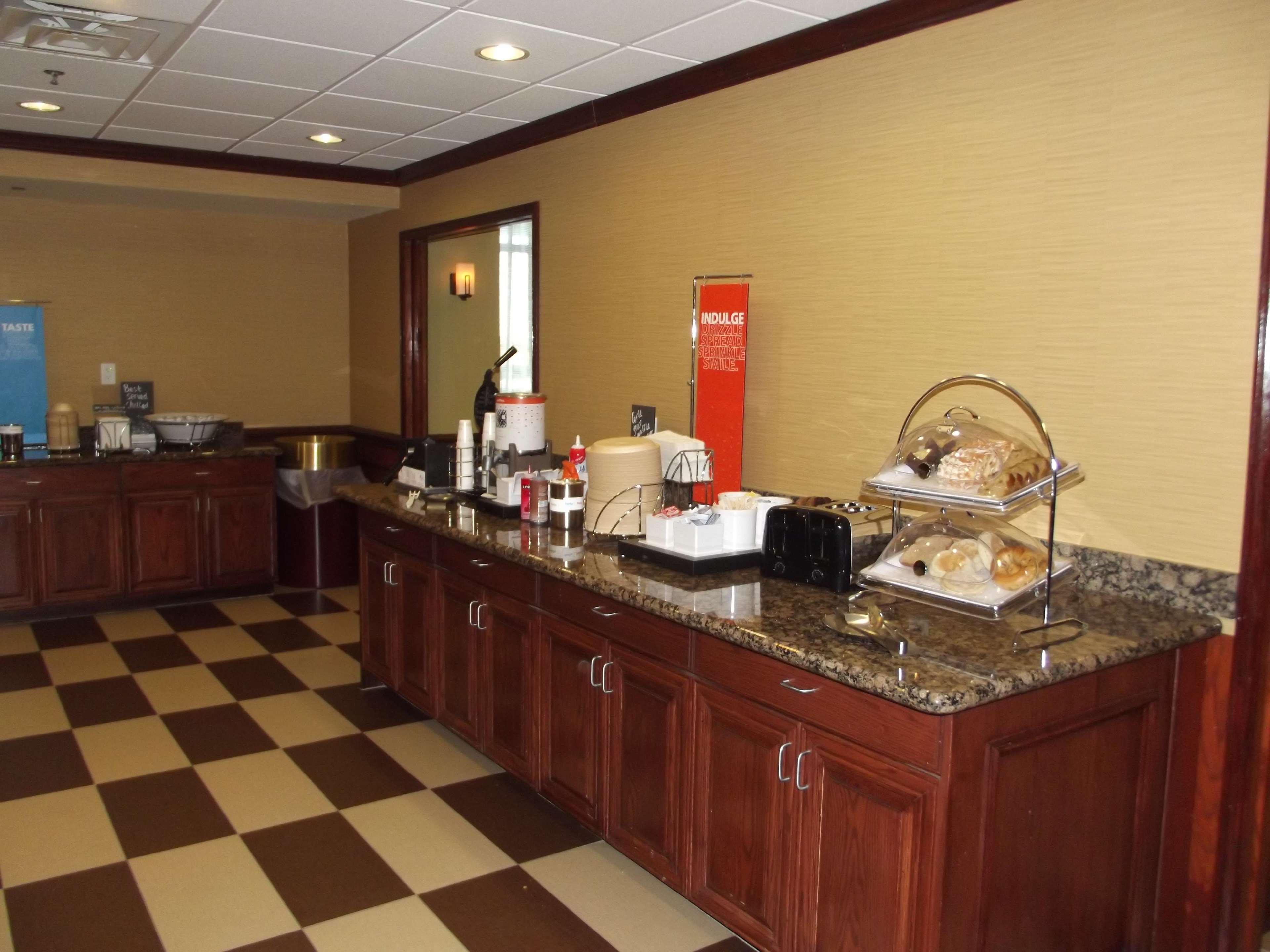 Hampton Inn & Suites Gainesville Esterno foto