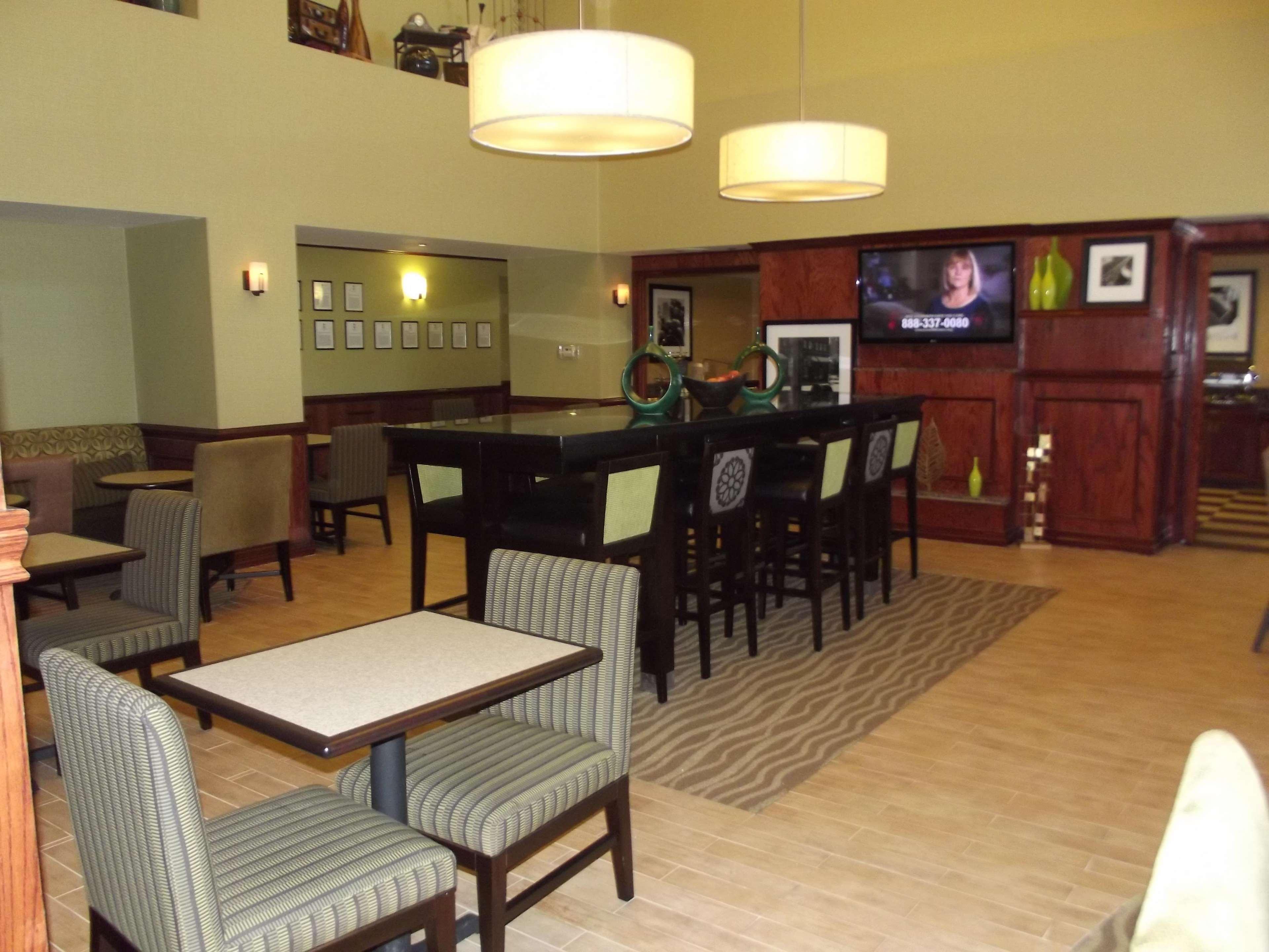 Hampton Inn & Suites Gainesville Esterno foto