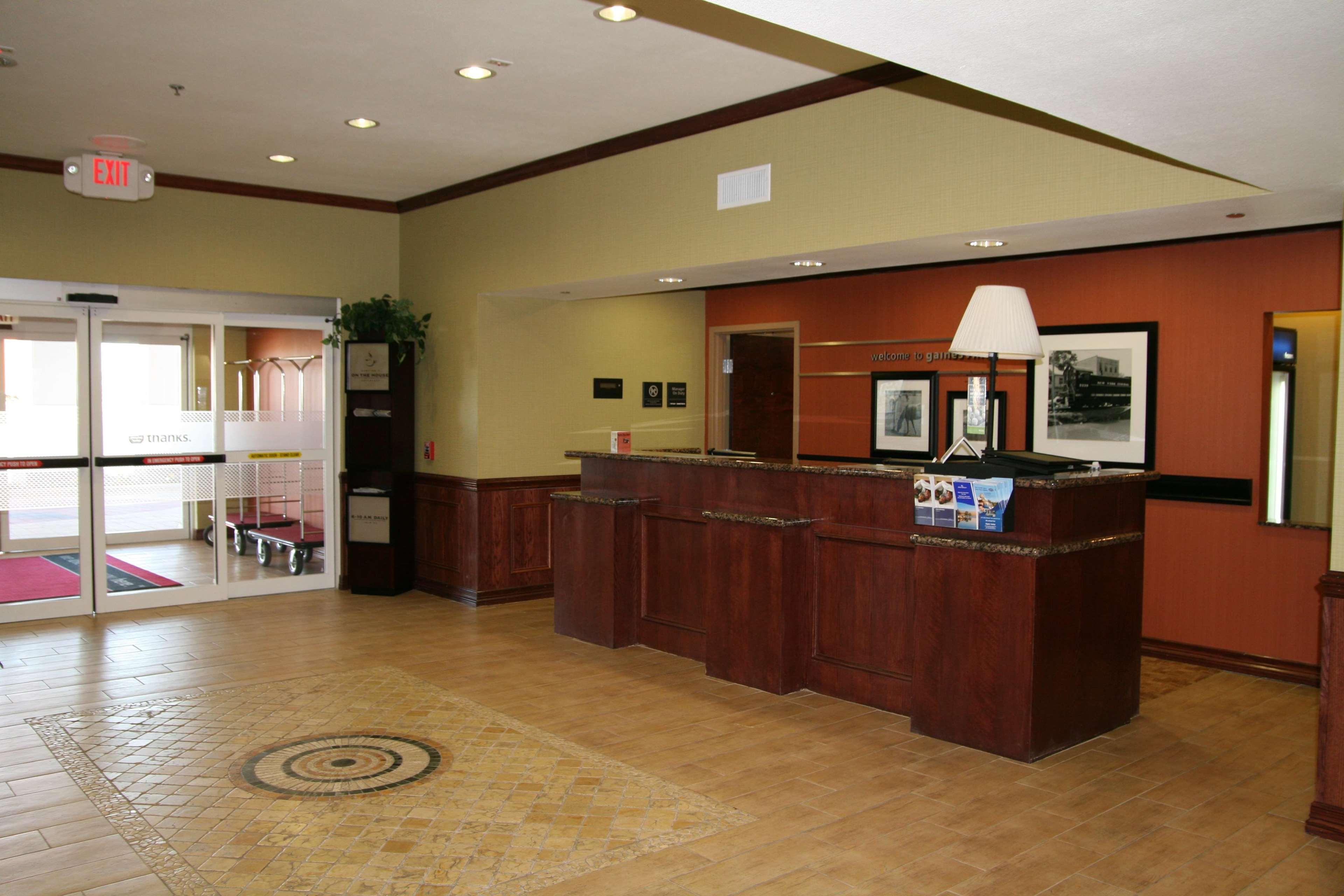 Hampton Inn & Suites Gainesville Esterno foto